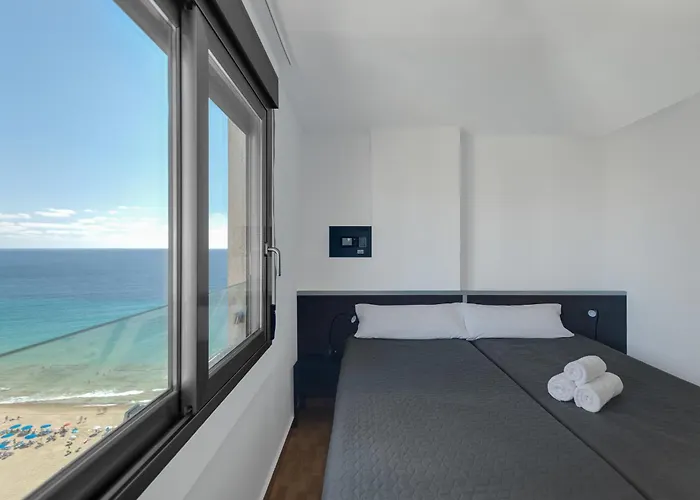 Frontline Panorama Penthouse Tormaraya Levante
